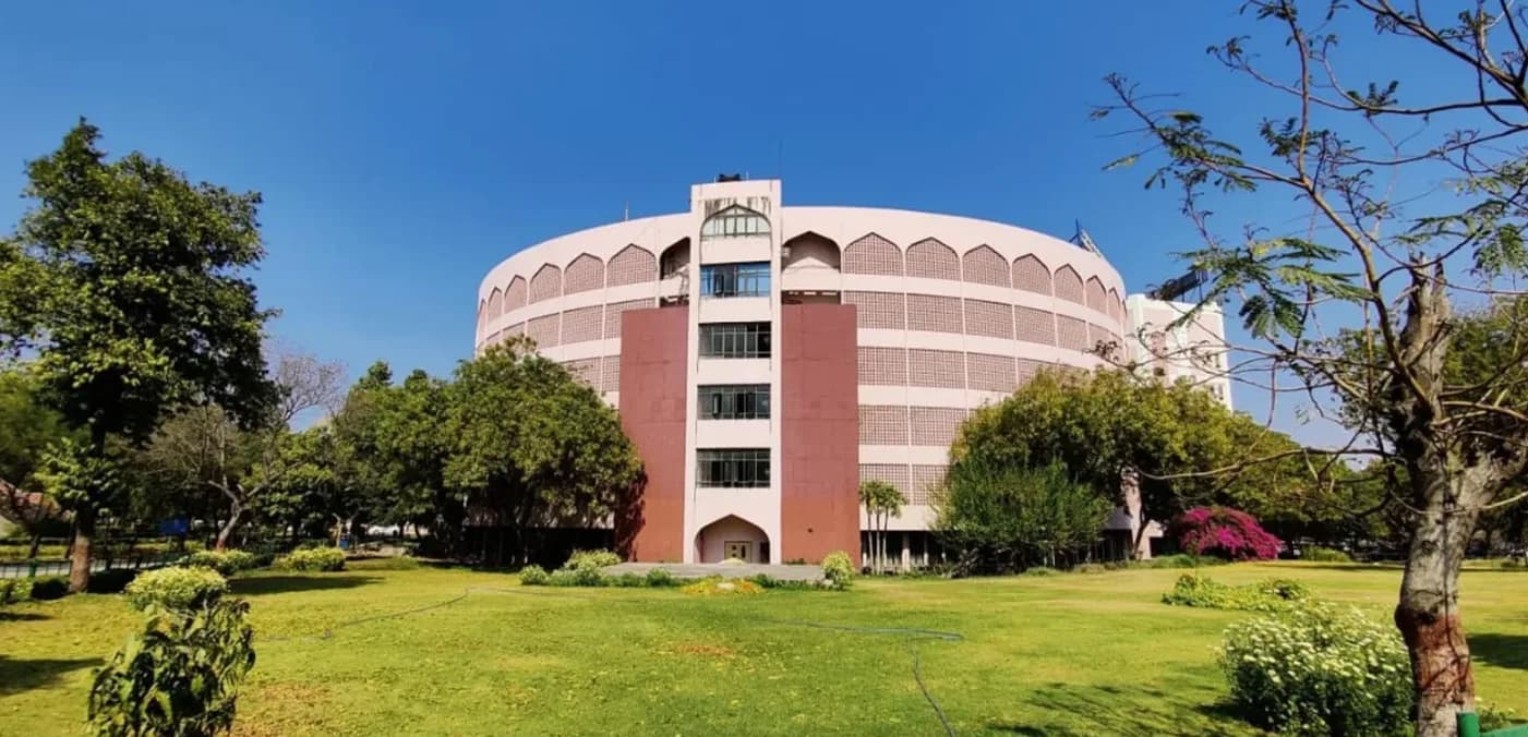 Jamia Hamdard University - Online campus