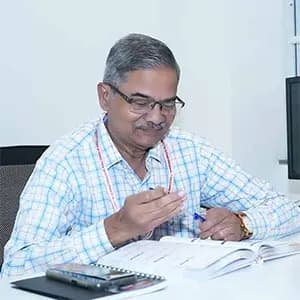 B. V. Marathe, Academic Advisor at D. Y. Patil University Online